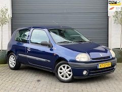Renault Clio - 1.4 RN | Nw. APK | Goed onderhouden | Elektrische ramen | CV |