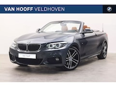 BMW 2-serie Cabrio - 230i High Executive M Sport Automaat / Sportstoelen / Comfort Access / M Sportonderstel /