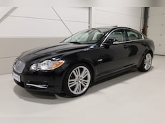Jaguar XF - 4.2 V8 Premium Luxury I Bowers&Wilkins I