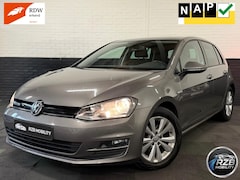 Volkswagen Golf - 1.0 TSI Business Edition Camera NAVI 1E EIG