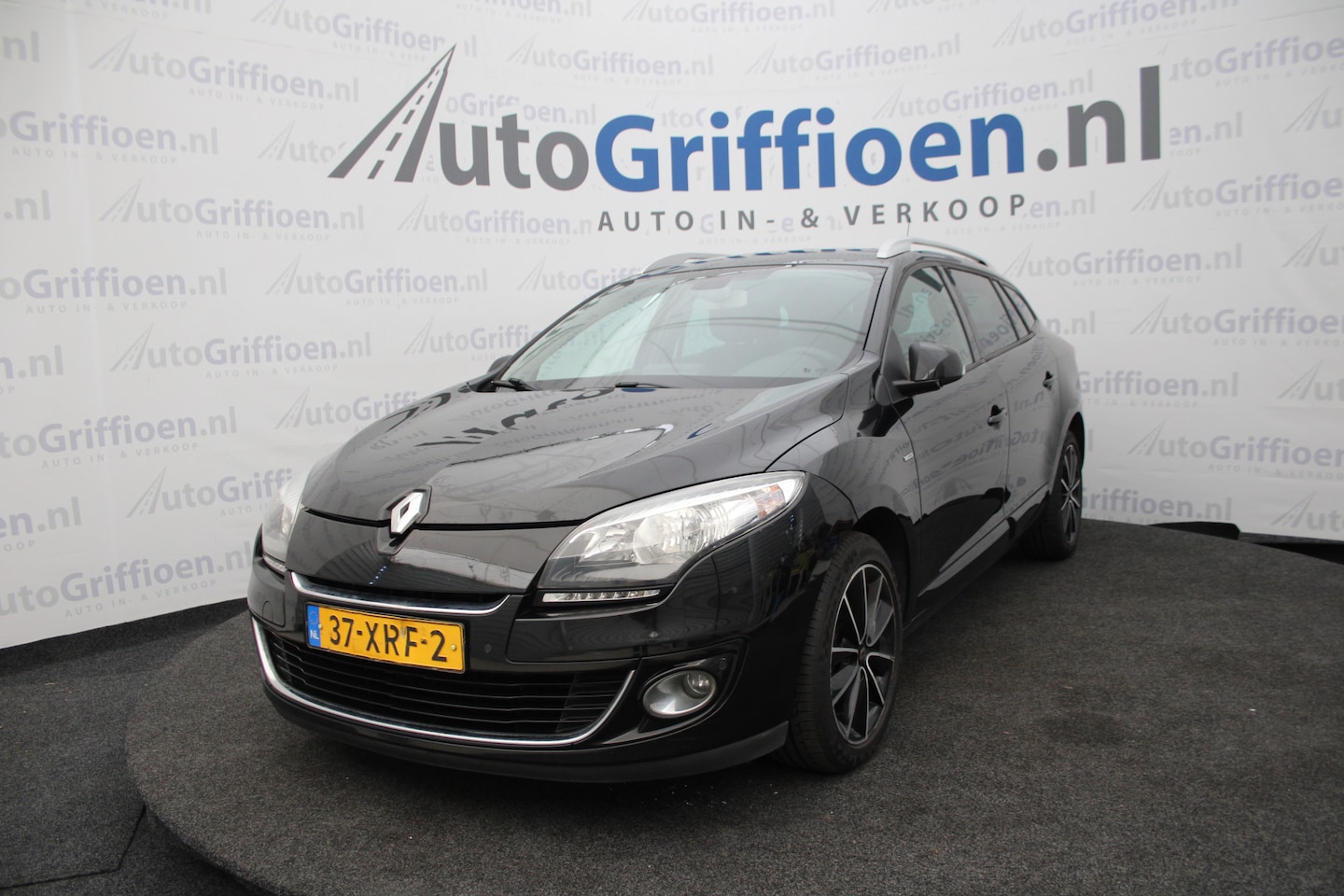 Renault Mégane Estate - 1.5 dCi Bose nette station met klima - AutoWereld.nl
