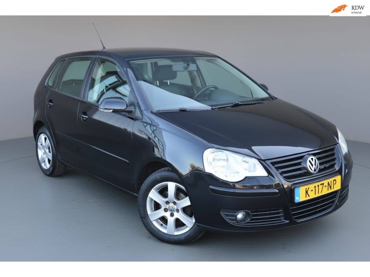 Volkswagen Polo - Airco|Stoelverwarming|Parkeersensoren|Elek.ramen - AutoWereld.nl