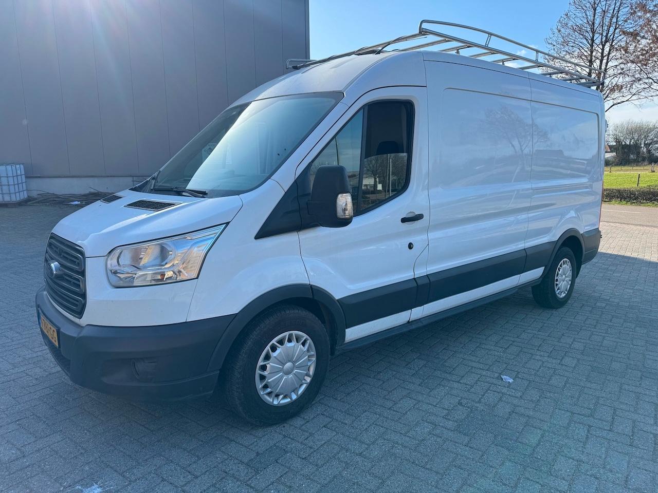 Ford Transit - 330 2.2 TDCI L3H3 Ambiente Airco - AutoWereld.nl