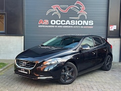 Volvo V40 - 2.0 D4 Base Business - Nwe riem - Cruise - Navi