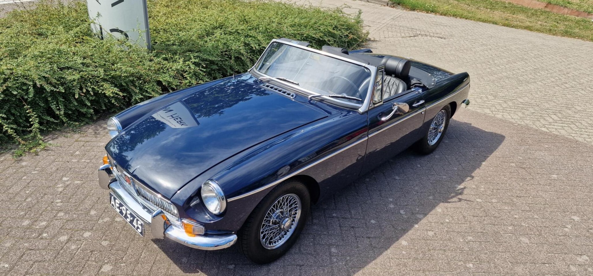 MG B type - 1.8 Roadster LEDER/OVERDRIVE/CHROOM SPAAKWIELEN/izgst. - AutoWereld.nl