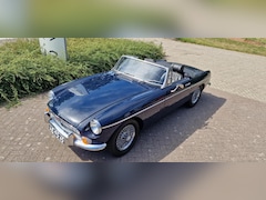 MG B type - 1.8 Roadster LEDER/OVERDRIVE/CHROOM SPAAKWIELEN/izgst