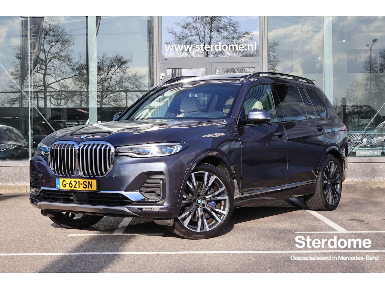 BMW X7 - xDrive40i 6p. l 340 PK l Panodak Skylounge l LASER l Head-up l 3500 Ahw gewicht l Memory l - AutoWereld.nl
