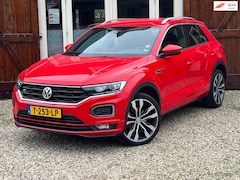 Volkswagen T-Roc - 2.0 TSI 4Motion Sport Business R-line