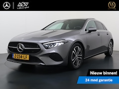 Mercedes-Benz A-klasse - 180 Luxury Line Star Edition | Panorama - Schuifdak | Stoelverwarming Voor | DAB+ Radio |
