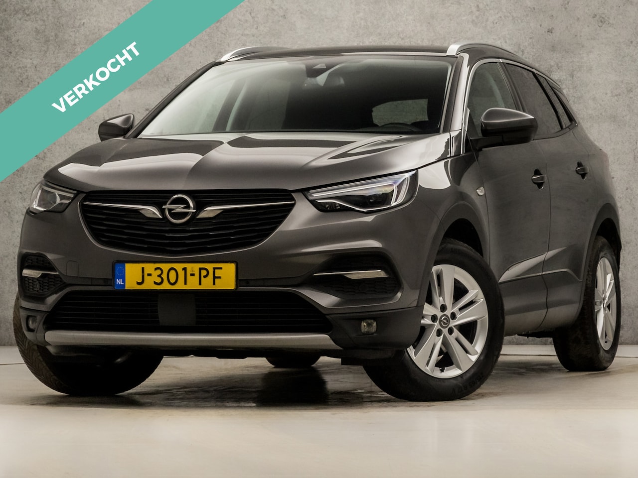 Opel Grandland X - 1.2 Turbo Sport Automaat (APPLE CARPLAY, GROOT NAVI, LANE ASSIST, LEDER, CAMERA, LED KOPLA - AutoWereld.nl