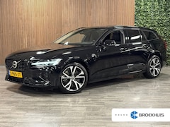 Volvo V60 - T6 AWD Recharge Plus Dark | Schuifdak | Trekhaak | Adaptieve Cruise Control | Stoelverwarm