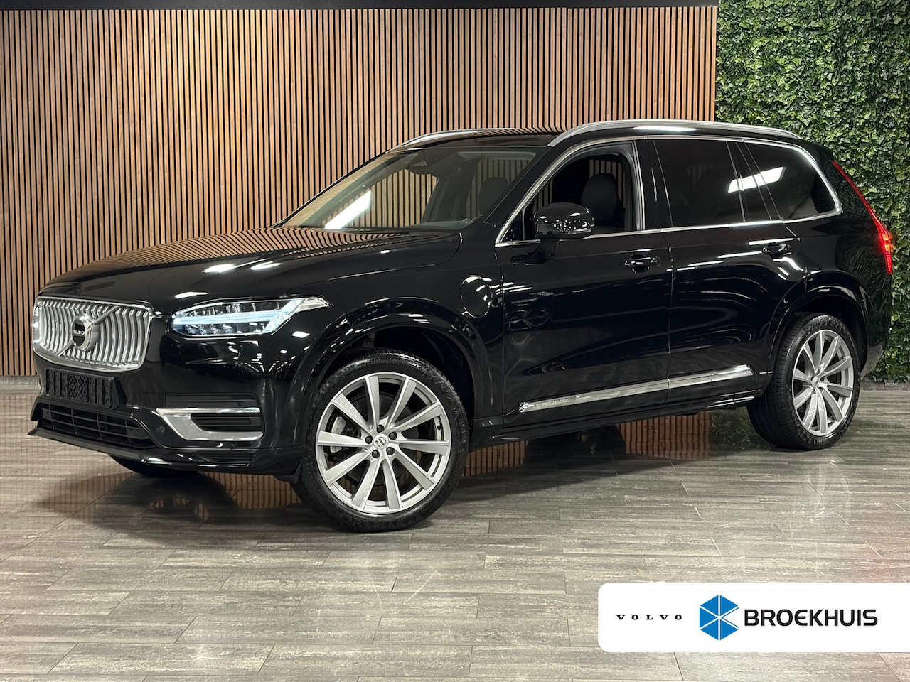 Volvo XC90 - T8 AWD Recharge Bright Long Range | Trekhaak | Harman Kardon | Adaptieve Cruise Control | - AutoWereld.nl