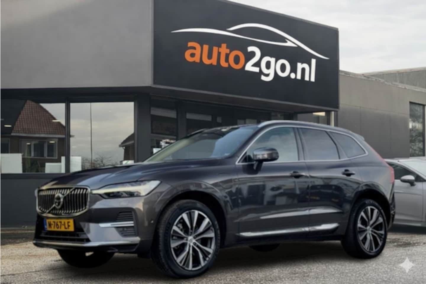 Volvo XC60 - 2.0 T6 AUT8 PLUG-IN HYBRID AWD INSCRIPTION EXCLUSIVE. PANODAK LEDER NAVI CAMERA APPLE-CARP - AutoWereld.nl