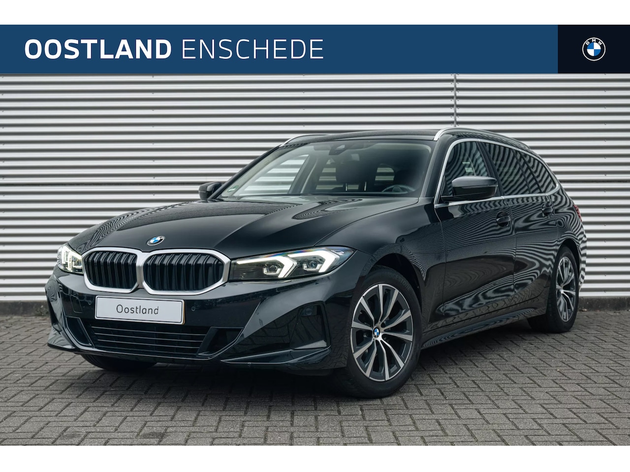 BMW 3-serie Touring - 320i Automaat / Trekhaak / Sportstoelen / Live Cockpit Plus / Widescreen Display / Stoelve - AutoWereld.nl