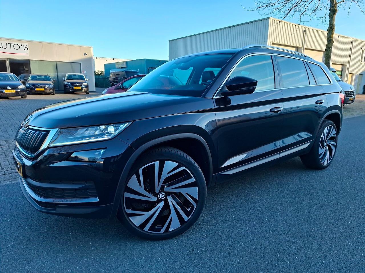 Skoda Kodiaq - 1.4 TSI AUTOMAAT/PANO/XENON/NAVI/CAMERA! - AutoWereld.nl