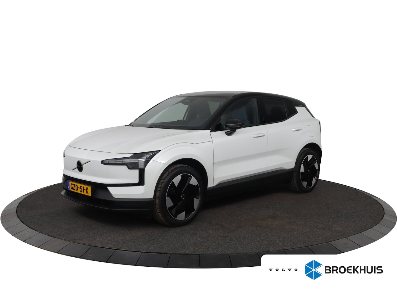 Volvo EX30 - Single Motor Extended Range Plus 69 kWh 69kWh  | Getint Glas | Elektr Klep | 19" Lichtmeta - AutoWereld.nl