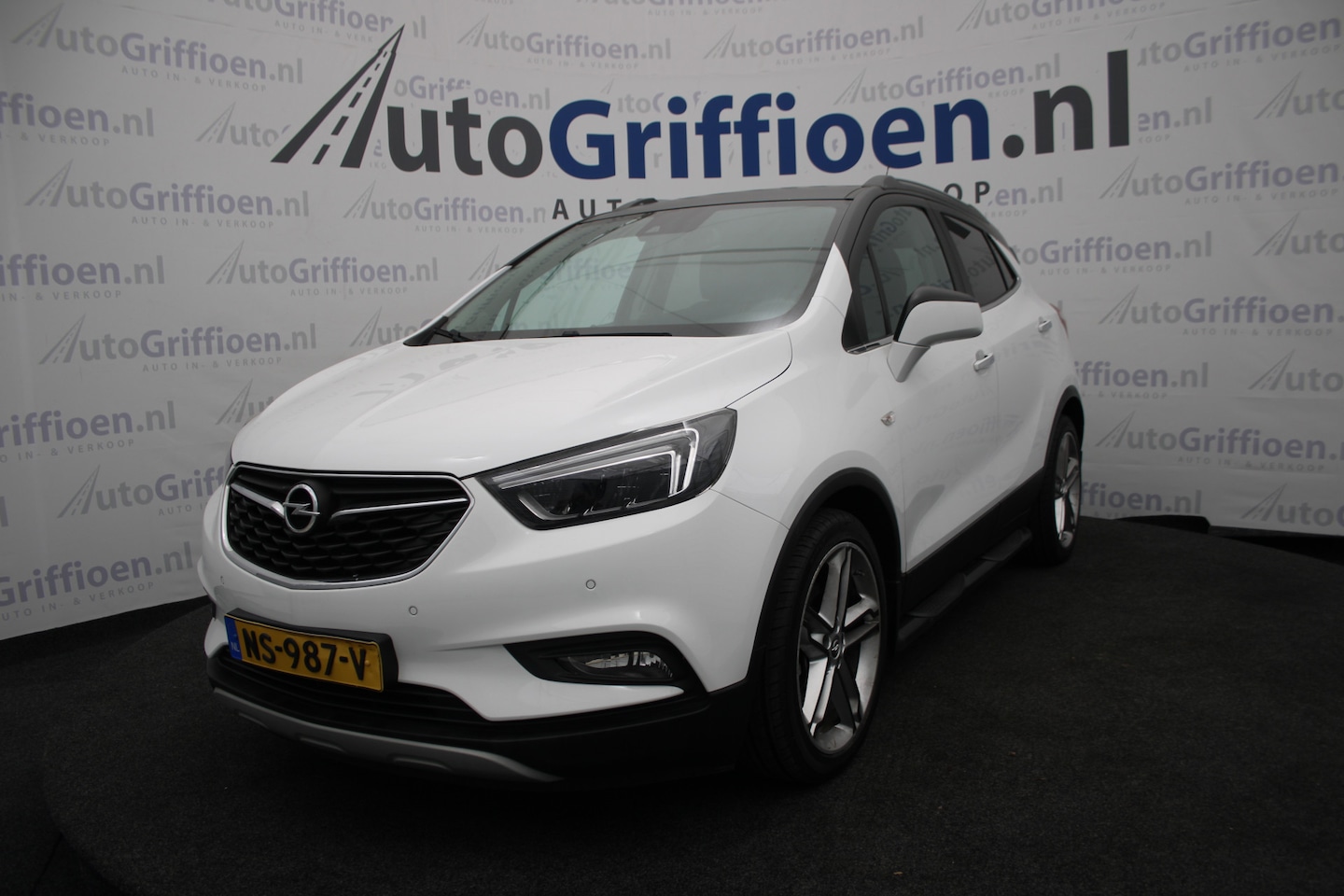 Opel Mokka X - 1.4 Turbo Innovation keurige automaat met schuifdak en leer - AutoWereld.nl