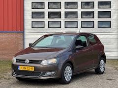 Volkswagen Polo - 1.2 Style 2011 51Kw Bruin Stoelverwarming Cruise Zeer netjes