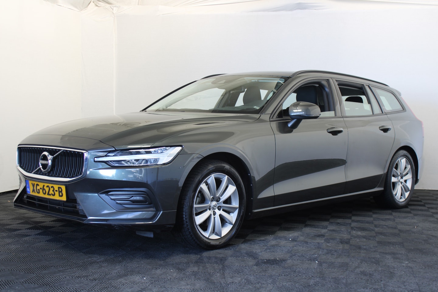 Volvo V60 - 2.0 D3 |Navi| - AutoWereld.nl