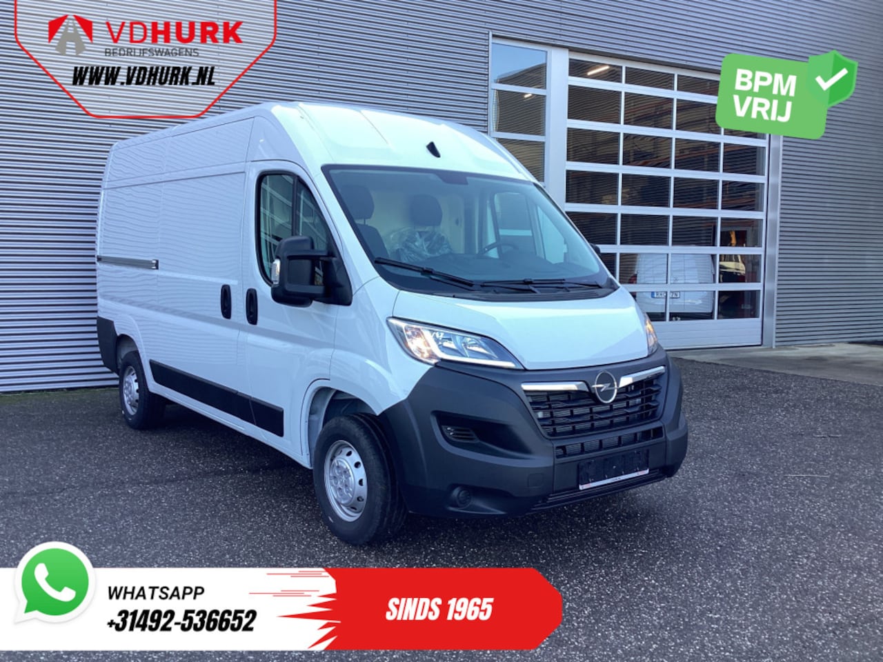Opel Movano - 2.2 140 pk L2H2 Betimmering/ Carplay/ 270Gr.Deuren/ Climate/ Camera/ Cruise/ Navi/ PDC/ Cr - AutoWereld.nl