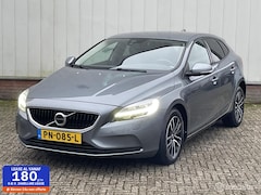 Volvo V40 - 2.0 D2 Nordic+ | Org. NL Auto | Standkachel | Full LED | Stoelverwarming | Halfleder | PDC
