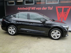 Skoda Enyaq iV Coupé - 60 | NL-AUTO | PANORAMA | A.C.C | CARPLAY | CAMERA | BTW-AUTO