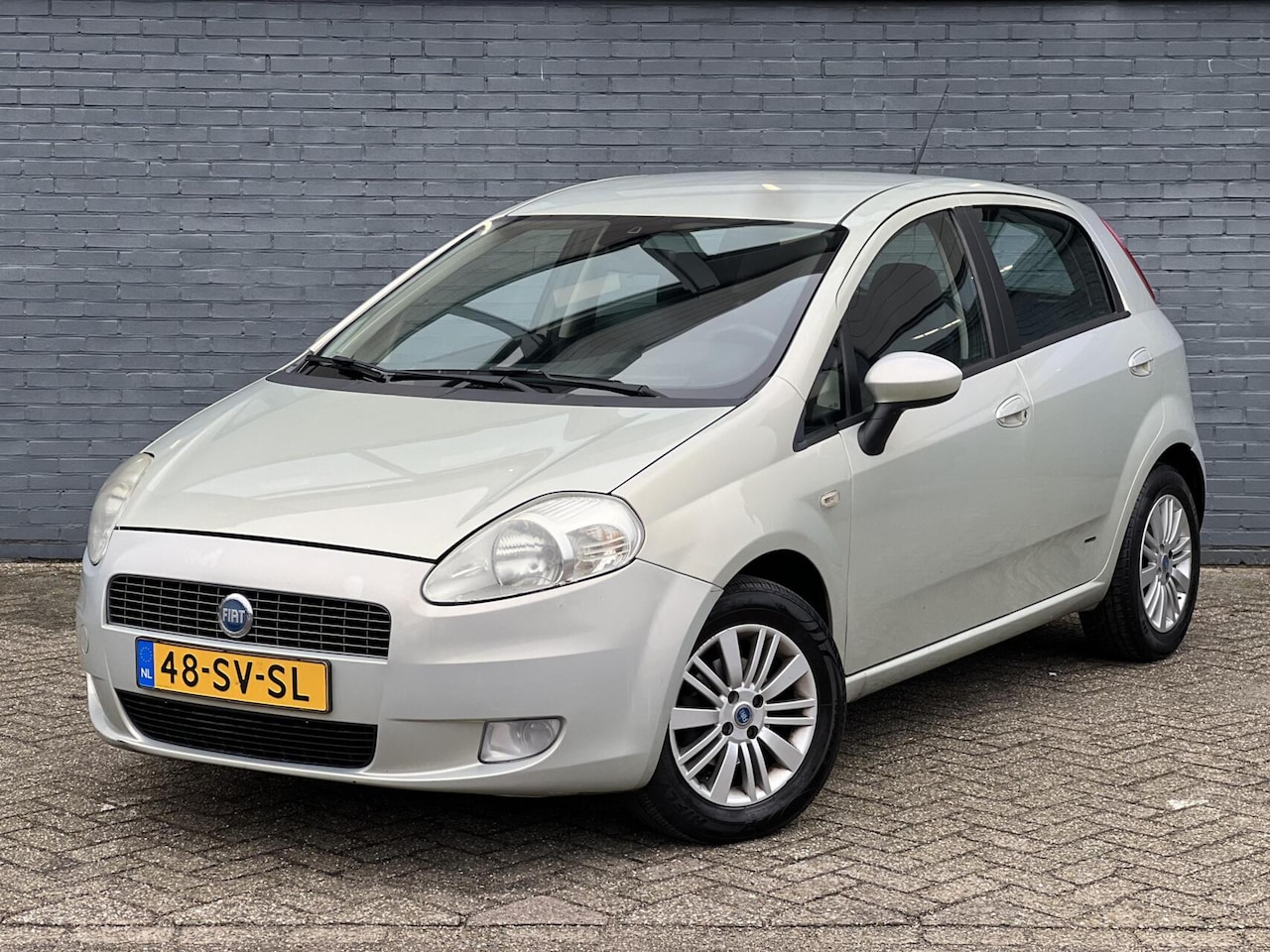 Fiat Grande Punto - 1.4-16V Emotion 1.4-16V Emotion - AutoWereld.nl