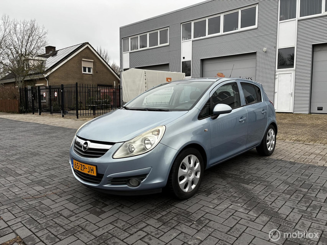 Opel Corsa - 1.2-16V Enjoy Airco Cruise NAP ! - AutoWereld.nl