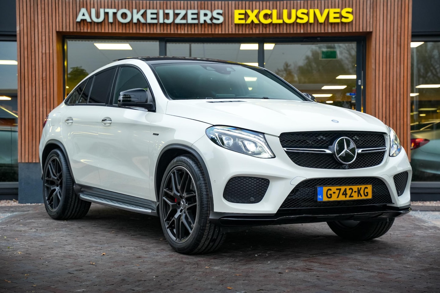 Mercedes-Benz GLE-Klasse Coupé - 43 AMG 4MATIC Mercedes-Benz GLE-klasse Coupé 450 AMG 4MATIC Pano Navi Camera Leer Clima Cr - AutoWereld.nl