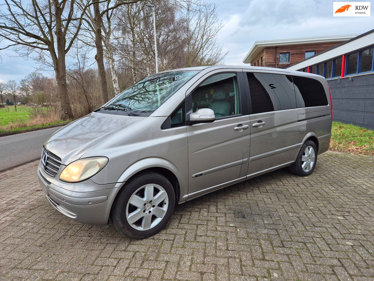 Mercedes-Benz Viano - 2.2 CDI 150PK Trend MINIBUS LUXE FULL OPTIONS VIP 2008 - AutoWereld.nl