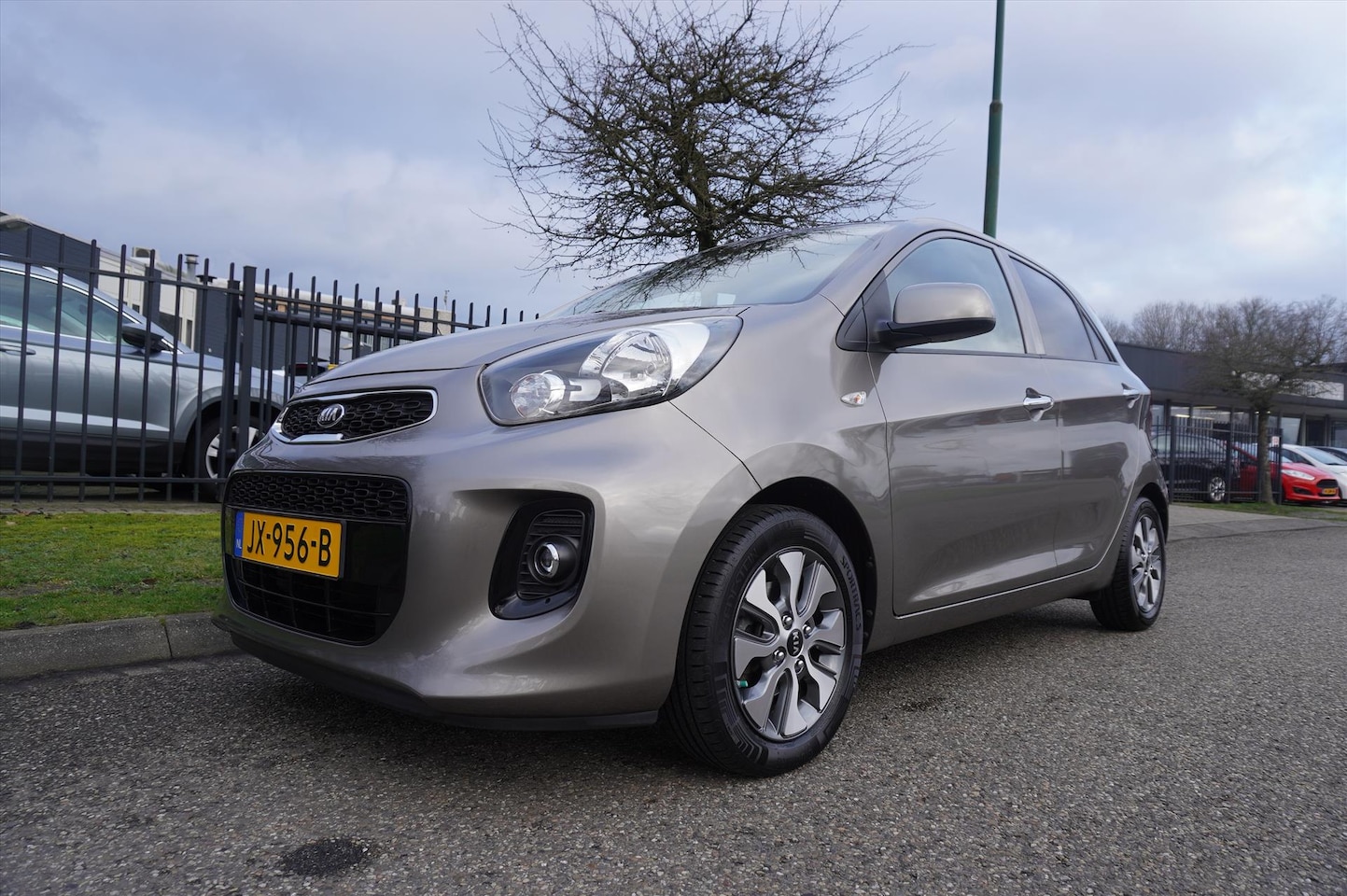 Kia Picanto - 1.0 CVVT 5-DRS Navigator Parkeer Camera Climatronic - AutoWereld.nl