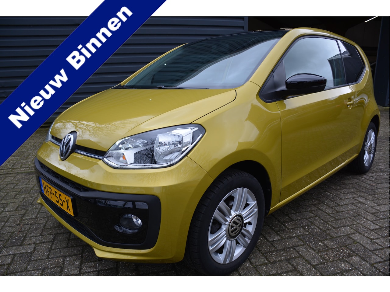 Volkswagen Up! - 1.0 BMT take up! Stoelverwarming Airco - AutoWereld.nl