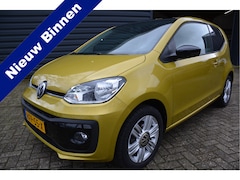 Volkswagen Up! - 1.0 BMT take up Stoelverwarming Airco
