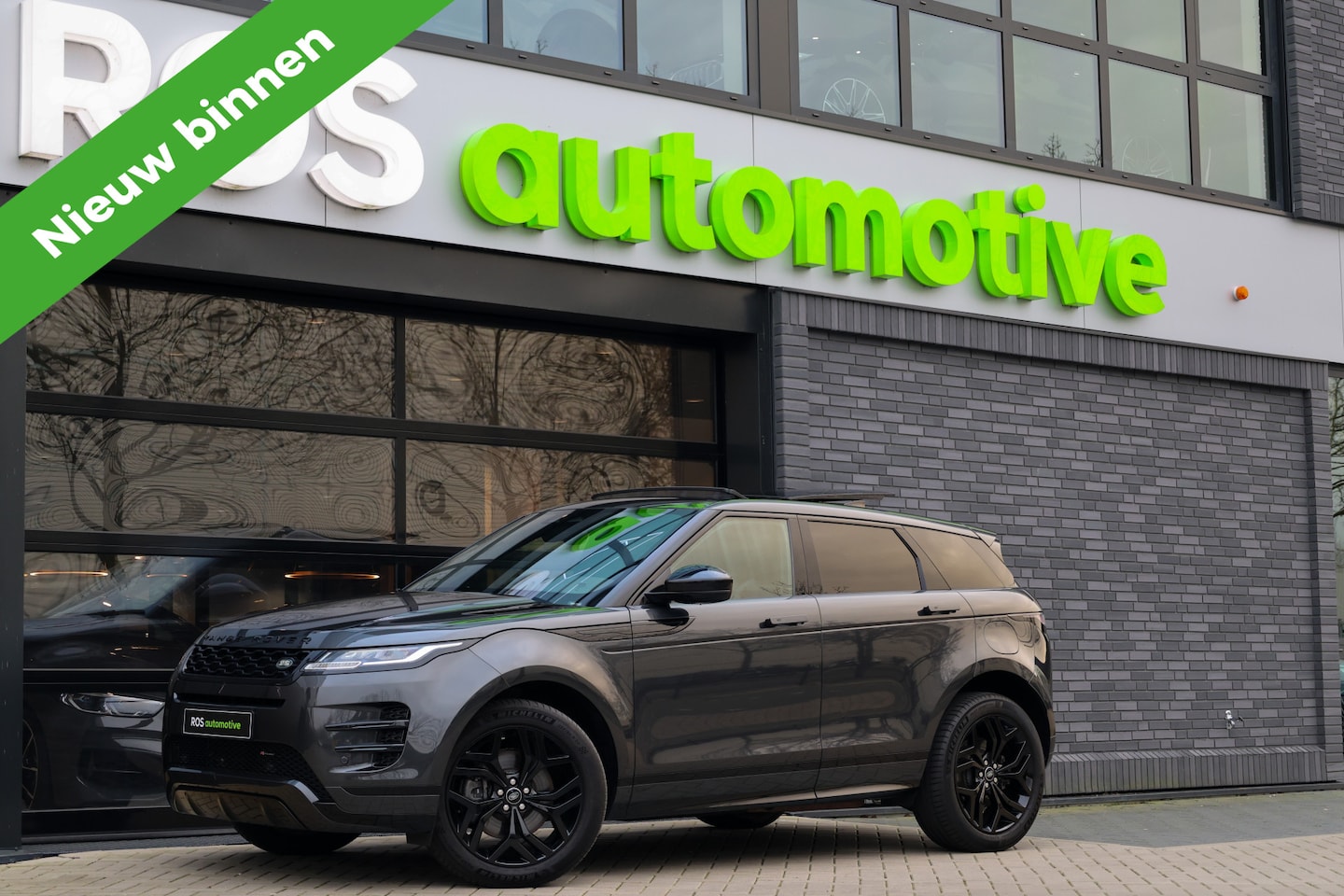 Land Rover Range Rover Evoque - 1.5 P300e AWD R-Dynamic S | BTW | PANO | CAMERA | CARPLAY | ACC | STUURVERW | - AutoWereld.nl
