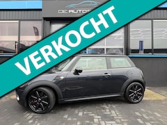 MINI Cooper - 1.6 Airco Panodak leder Stoelverw Volledig Onderhouden Zeer Mooie Auto