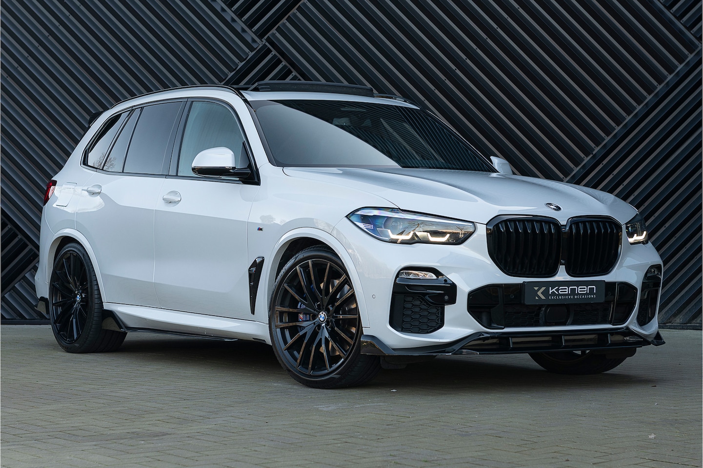BMW X5 - xDrive45e M-Sport ACC Pano Skylounge Softcl. Comfort Massage Head Up Laser - AutoWereld.nl