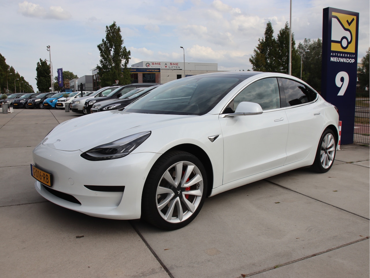 Tesla Model 3 - Performance Plus 60 kWh Leder, Pano, 19 INCH, NAP Aanbieding! - AutoWereld.nl