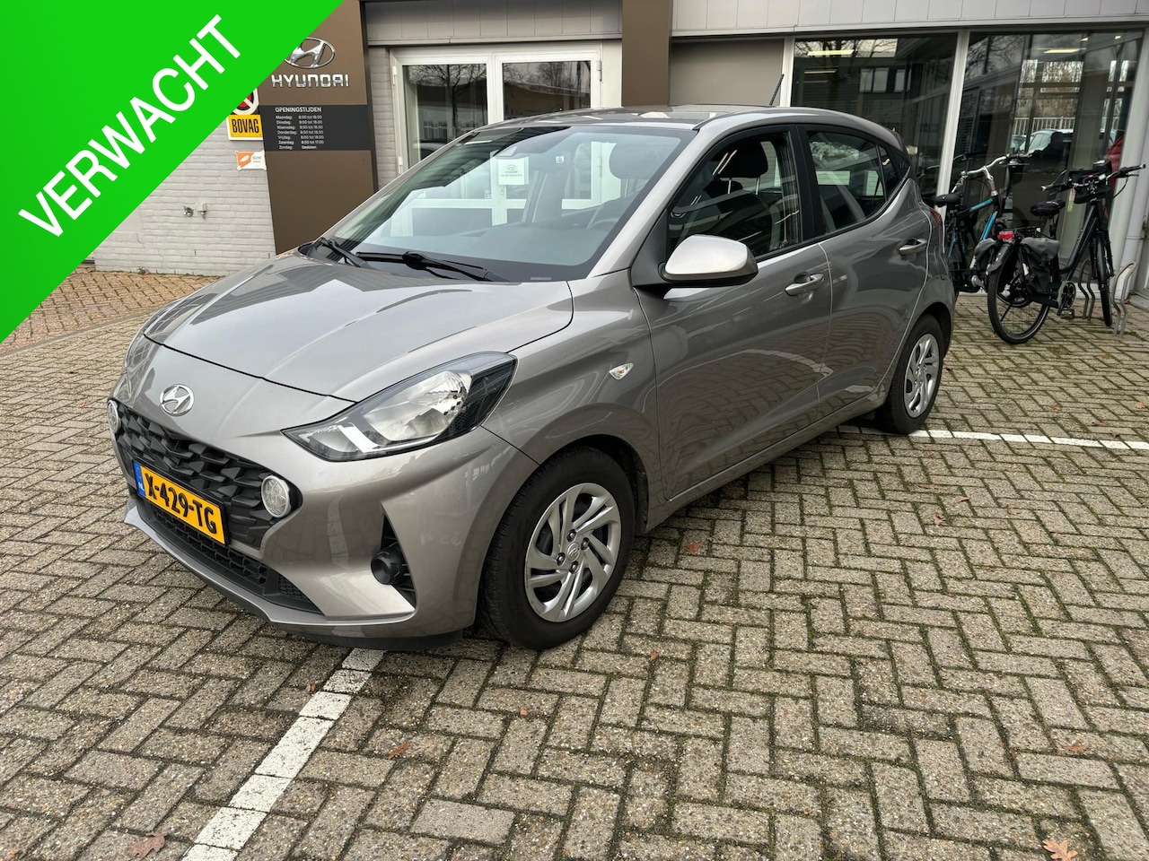 Hyundai i10 - 1.0 Premium Climate Control | Cruise Control | Apple Car Play & Android Auto - AutoWereld.nl