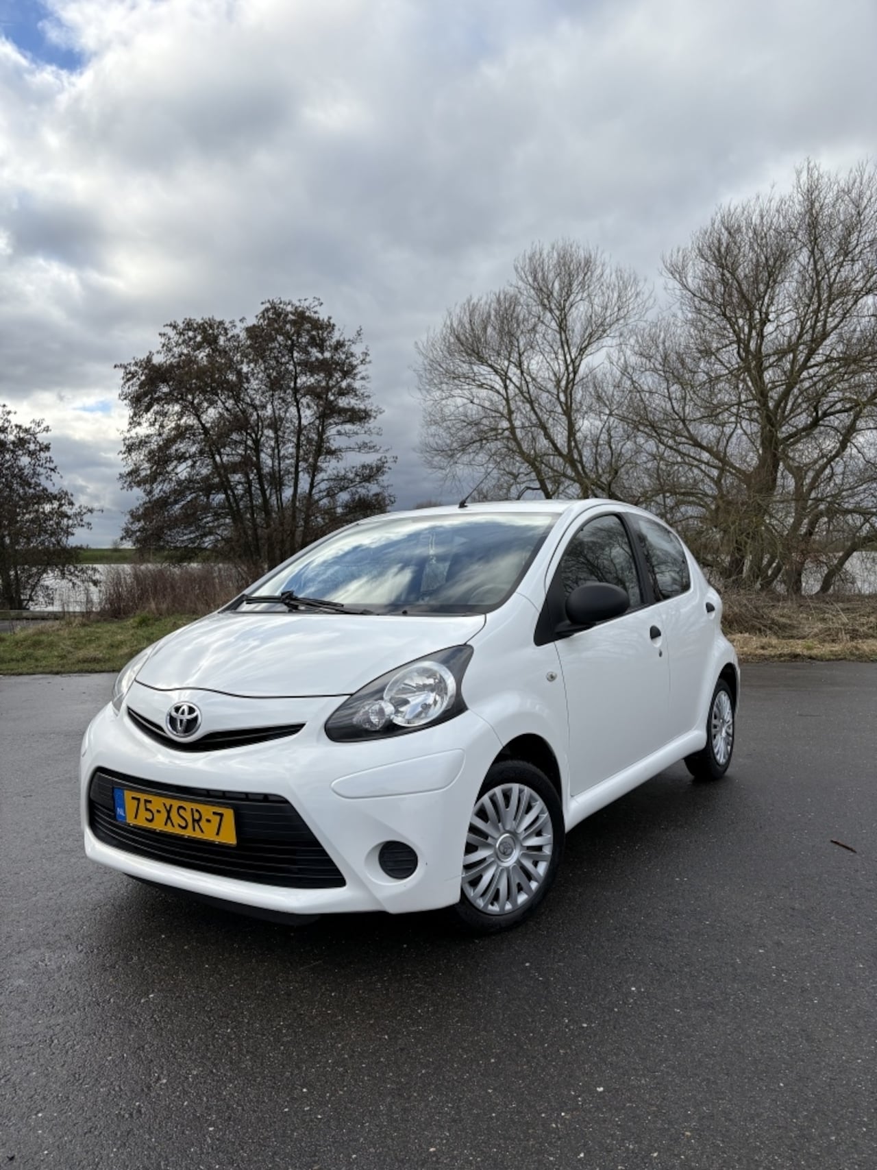 Toyota Aygo - 1.0 VVT-i Access 5-DEURS ORG NL Goed Onderhouden - AutoWereld.nl