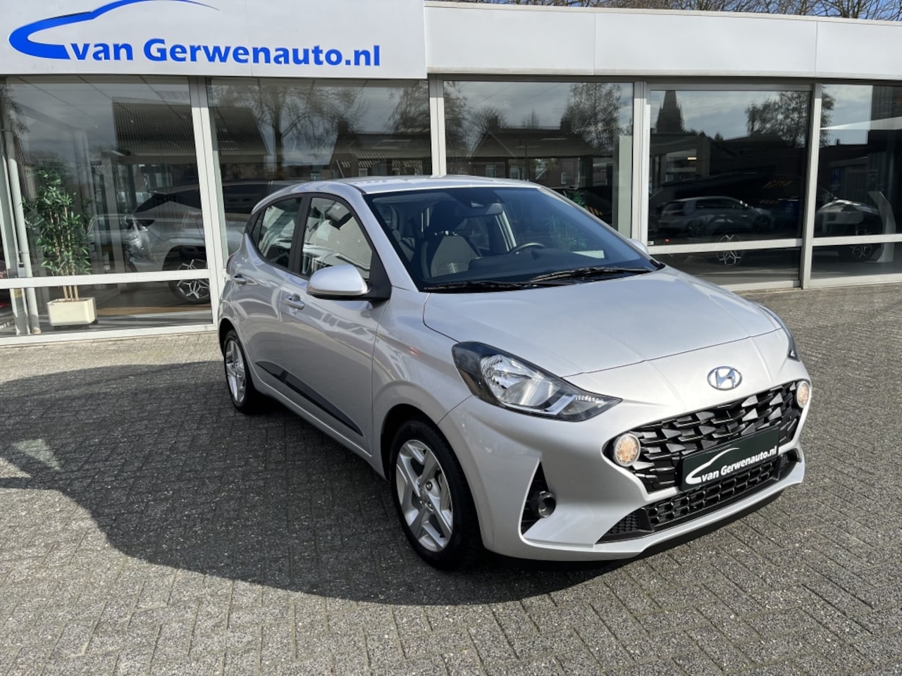 Hyundai i10 - 1.0 Comfort 5-zits | Airco | Apple Carplay |Cruise | Winterpakke - AutoWereld.nl