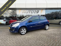Renault Clio - 1.2-16V Authentique