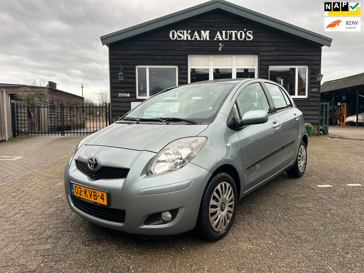 Toyota Yaris - 1.3 VVT-i Aspiration 1.3 VVTi Aspiration 5-drs, Airco - AutoWereld.nl