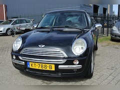 MINI One - 1.6 Pepper apk 15-12-2026 leder panoramadak inruil mogelijk