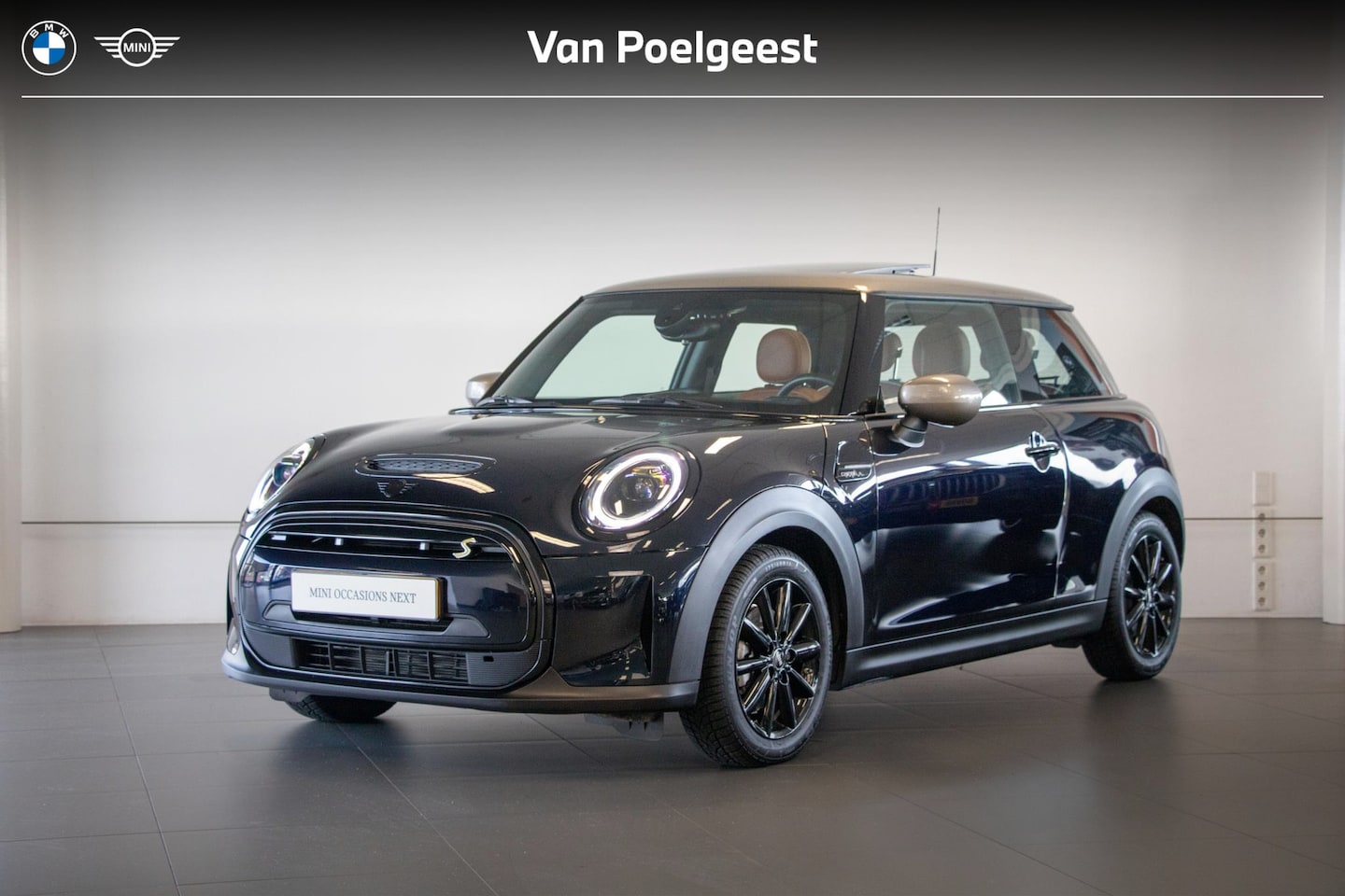 MINI Mini-Electric - Resolute Edition 33 kWh | Panoramadak - AutoWereld.nl
