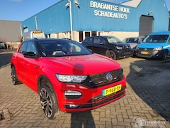Volkswagen T-Roc - 2.0 TSI 4Motion Sport