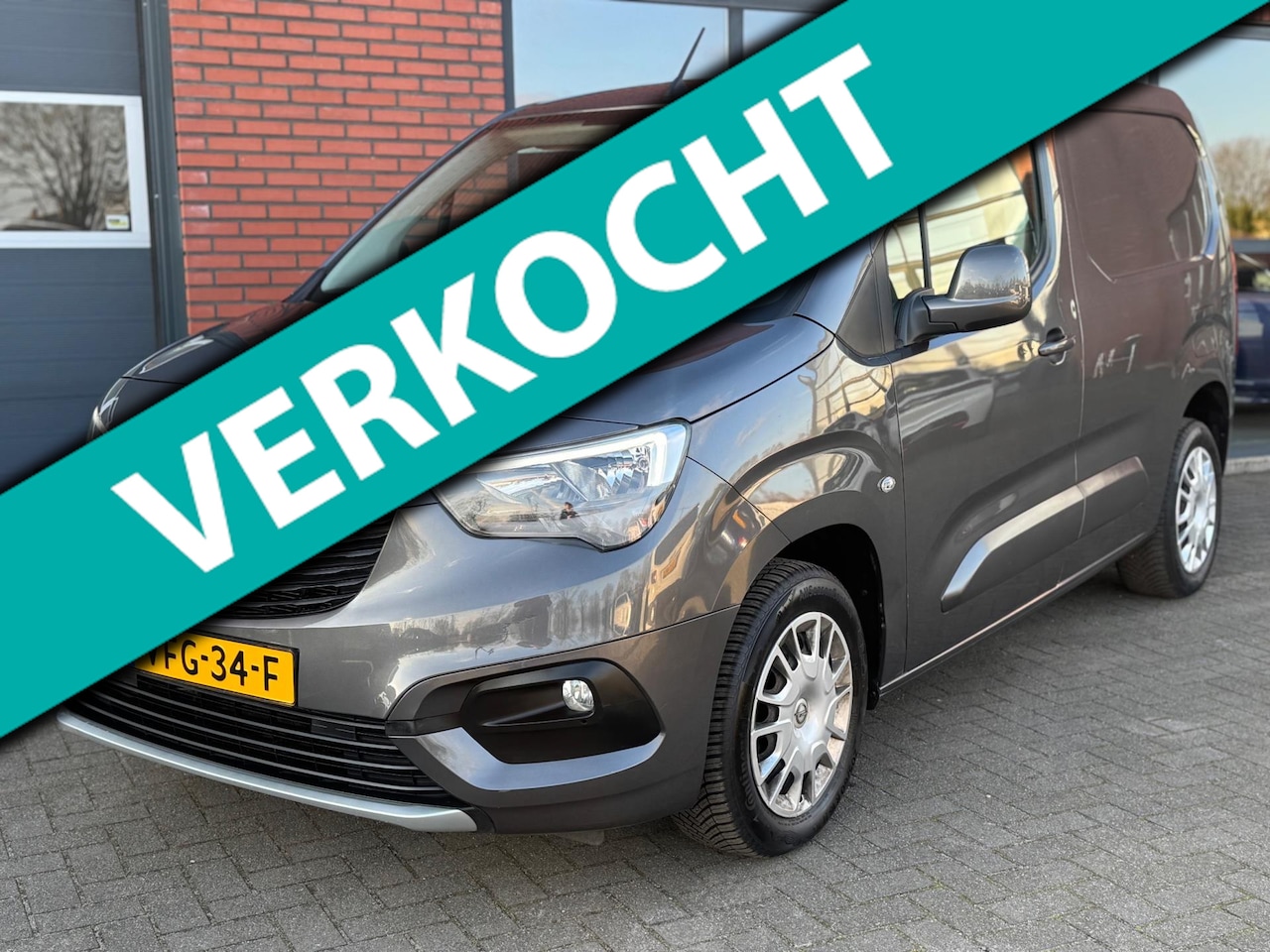Opel Combo - 1.6D L1H1 Innovation Led Cruise Navi - AutoWereld.nl