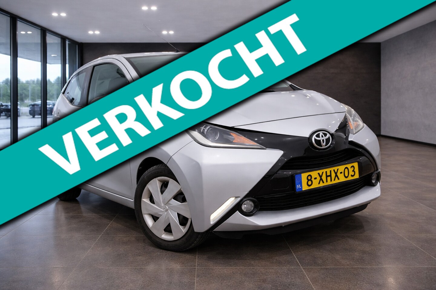 Toyota Aygo - 1.0 VVT-i x-play 1.0 VVT-i x-play / 5 drs - AutoWereld.nl
