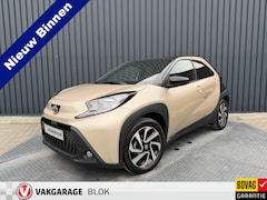 Toyota Aygo X - 1.0 VVT-i S-CVT Premium | 6.000 km | PDC V+A | Clima | Rijklaar