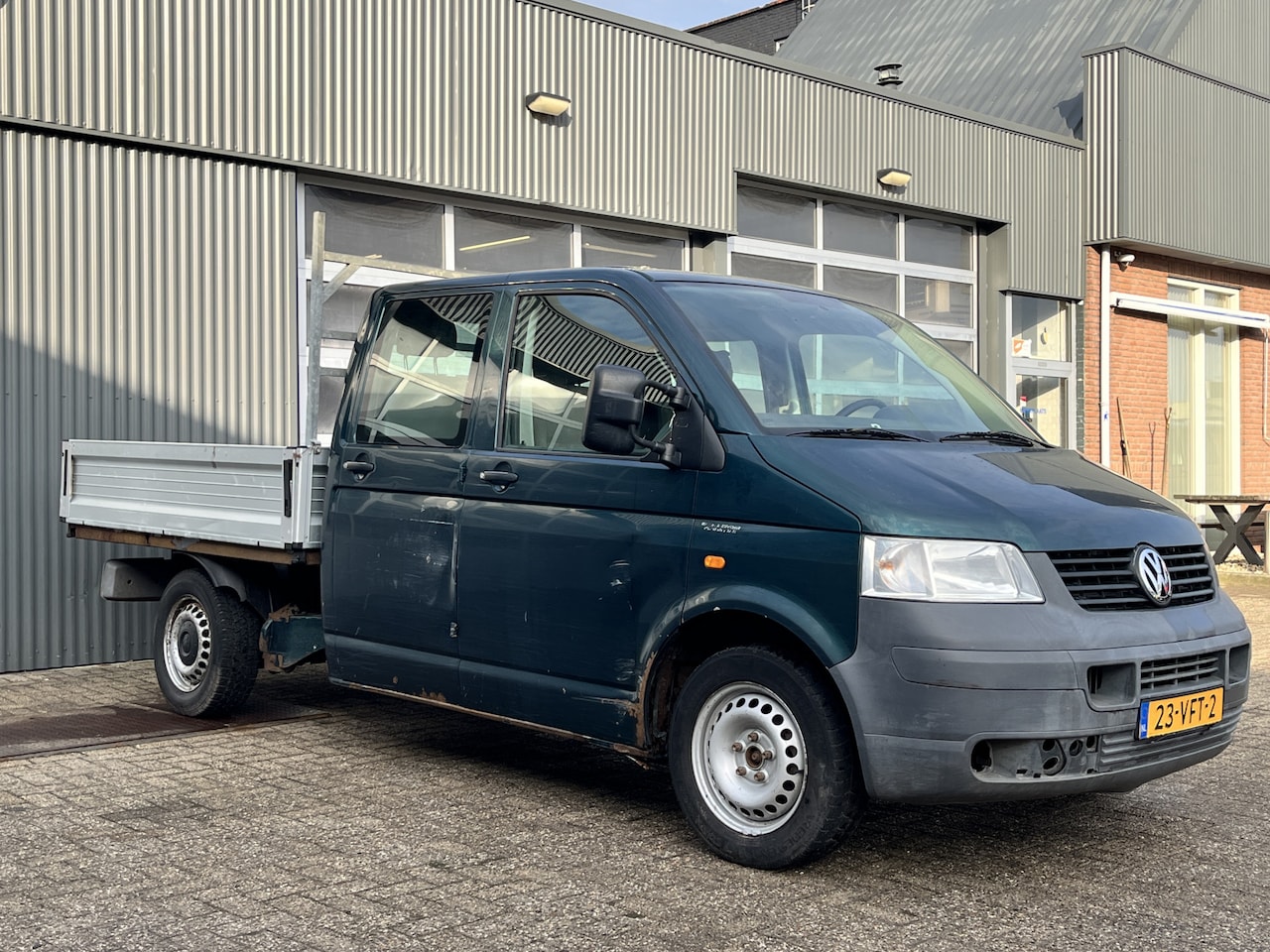 Volkswagen Transporter - 2.5 TDI 340 4Motion DC Openlaadbak Pick-up 4x4 Trekhaak 2500kg trekgewicht 5-Persoons Euro - AutoWereld.nl