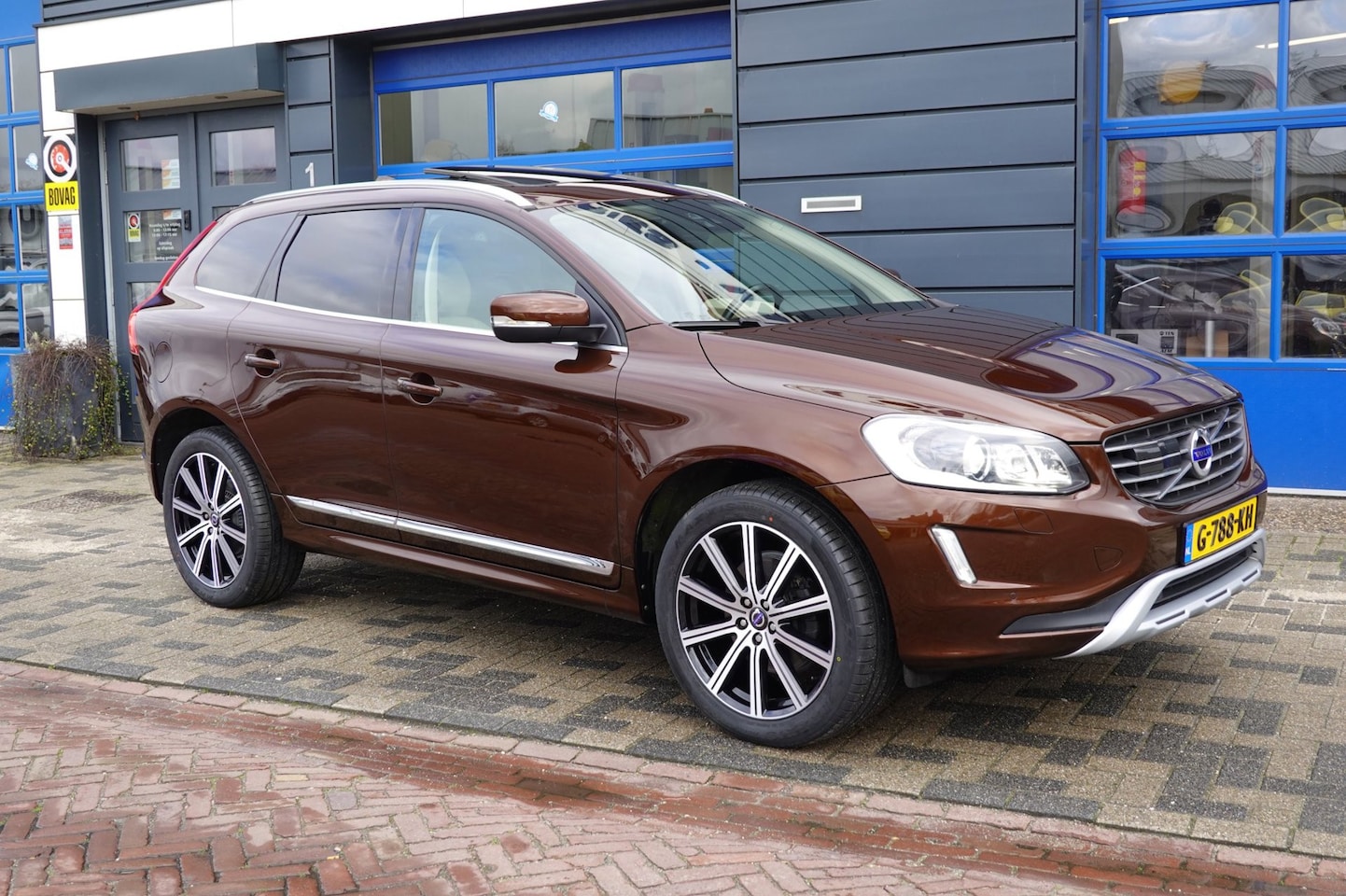 Volvo XC60 - 3.0 T6 R-Design POLESTAR - AutoWereld.nl